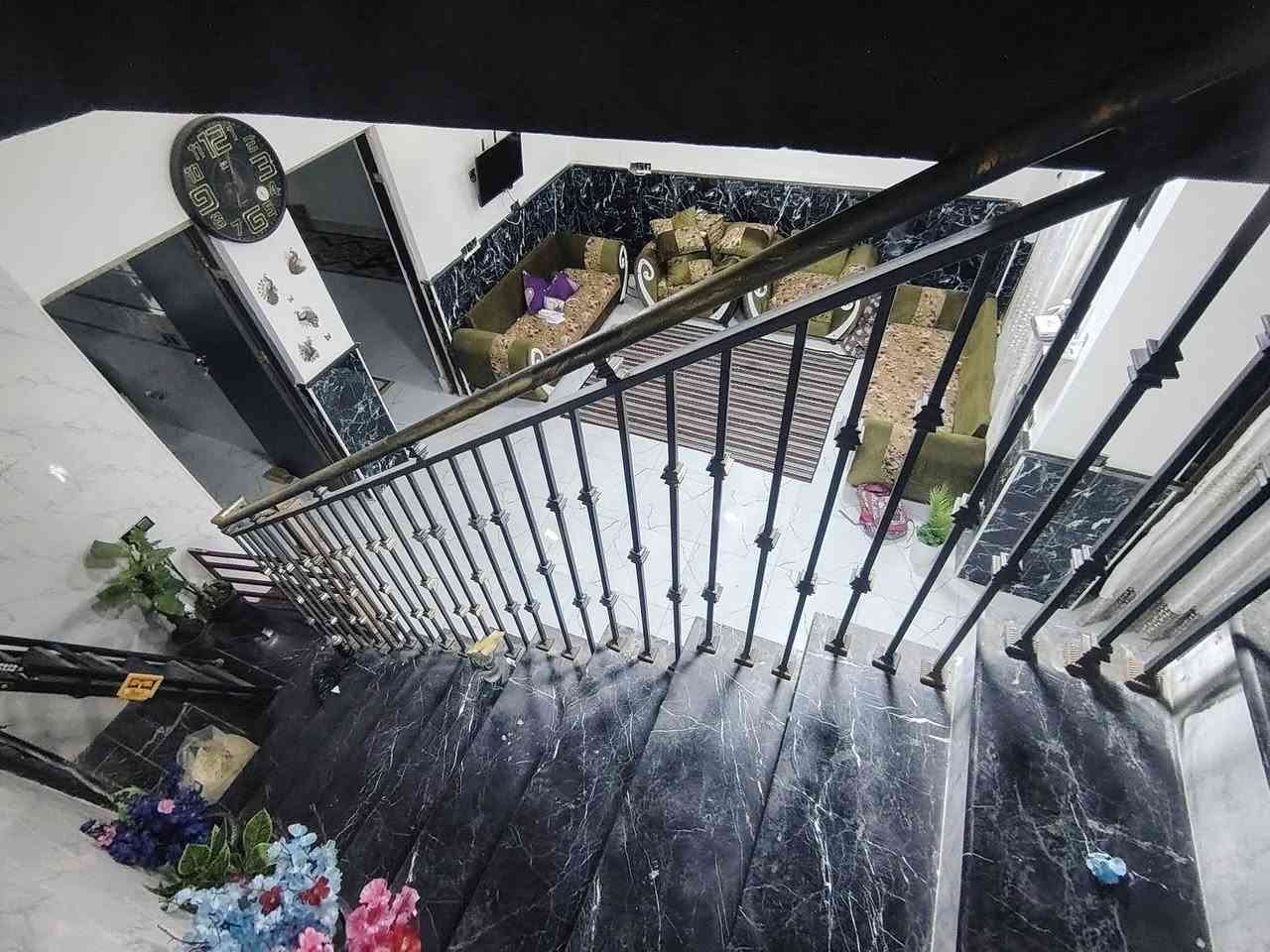 بيت ١٤٠ متر للبيع
كوت الجديدة شارع بيت حايف قرب المولد 
بناء درجة اولى
يتكون من
استقبال مطبخ وصالة  ٢غرف ٢صحيات داخلية وخارجية مناور عدد٢ بيتونة
بسعر ٦٠
سند ٢٥
***********
