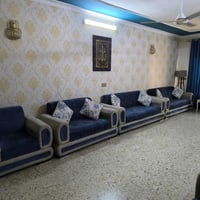 اليرموك • ٢٠ مقعد • نظيف