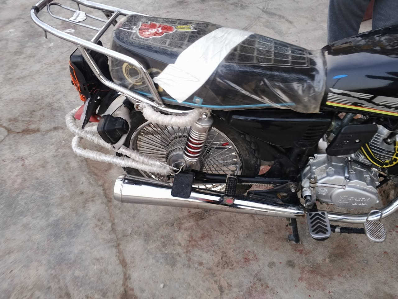 تايكر 25 للبيع كامله مكينه مفتوح اوراق بيه كله شغال للبيع او المروس حسب القناعه مكاني جلولاء سعر 550 بي مجال قليل 
***********
