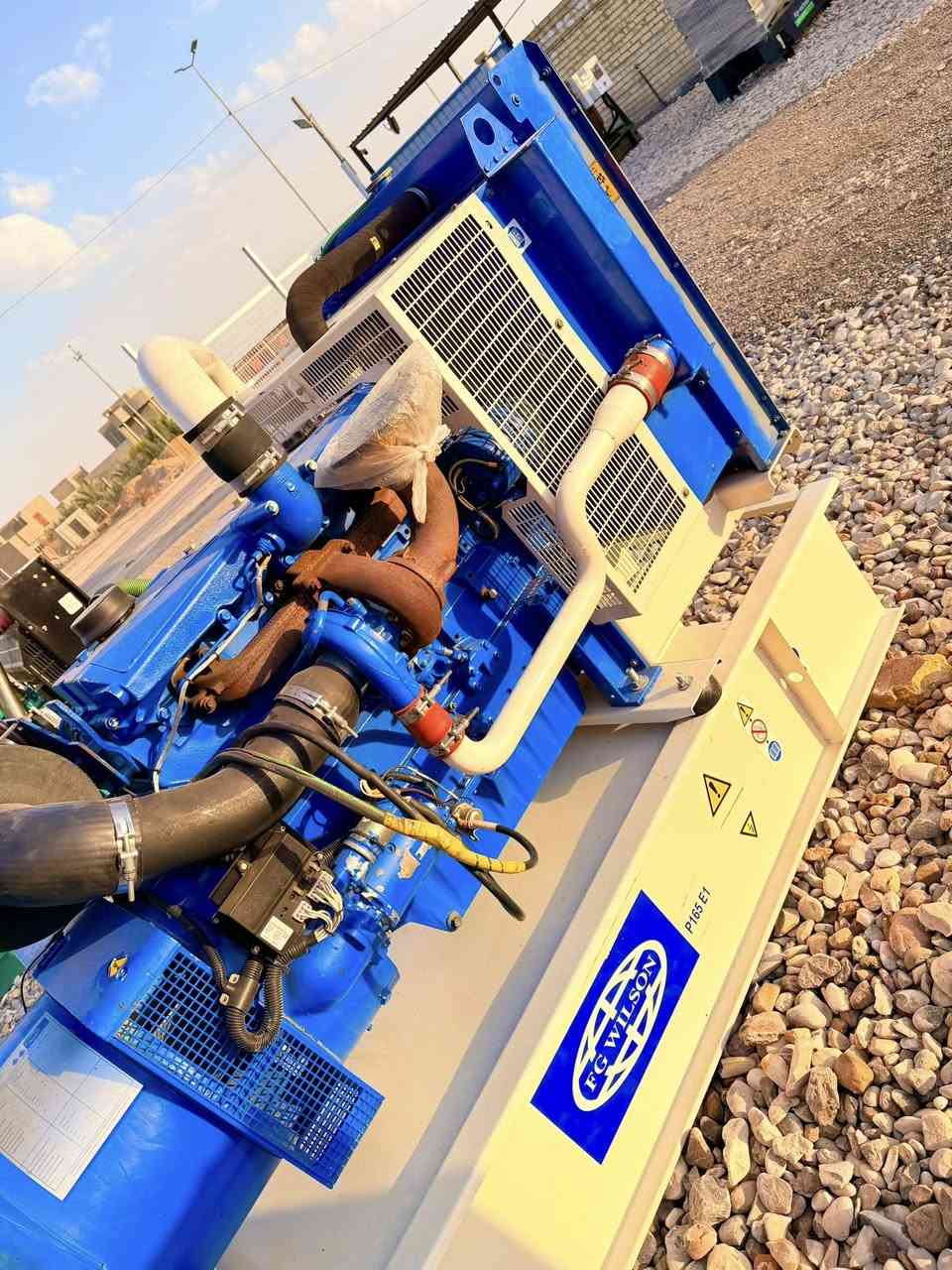 بيركنز إنكليزي اف جي ولسن 150 كيفي
المحرك 6 سلندر انتركلر وبم جويتر 

التوليد لوري سومر فرنسي 150 كيفي 

مشتغله 2100 ساعة شرط اخو الجديد

شرط المحرك وراس التوليد بلادي على وضع الشركة 

العنوان بابل للاستفسار *********** 
***********
