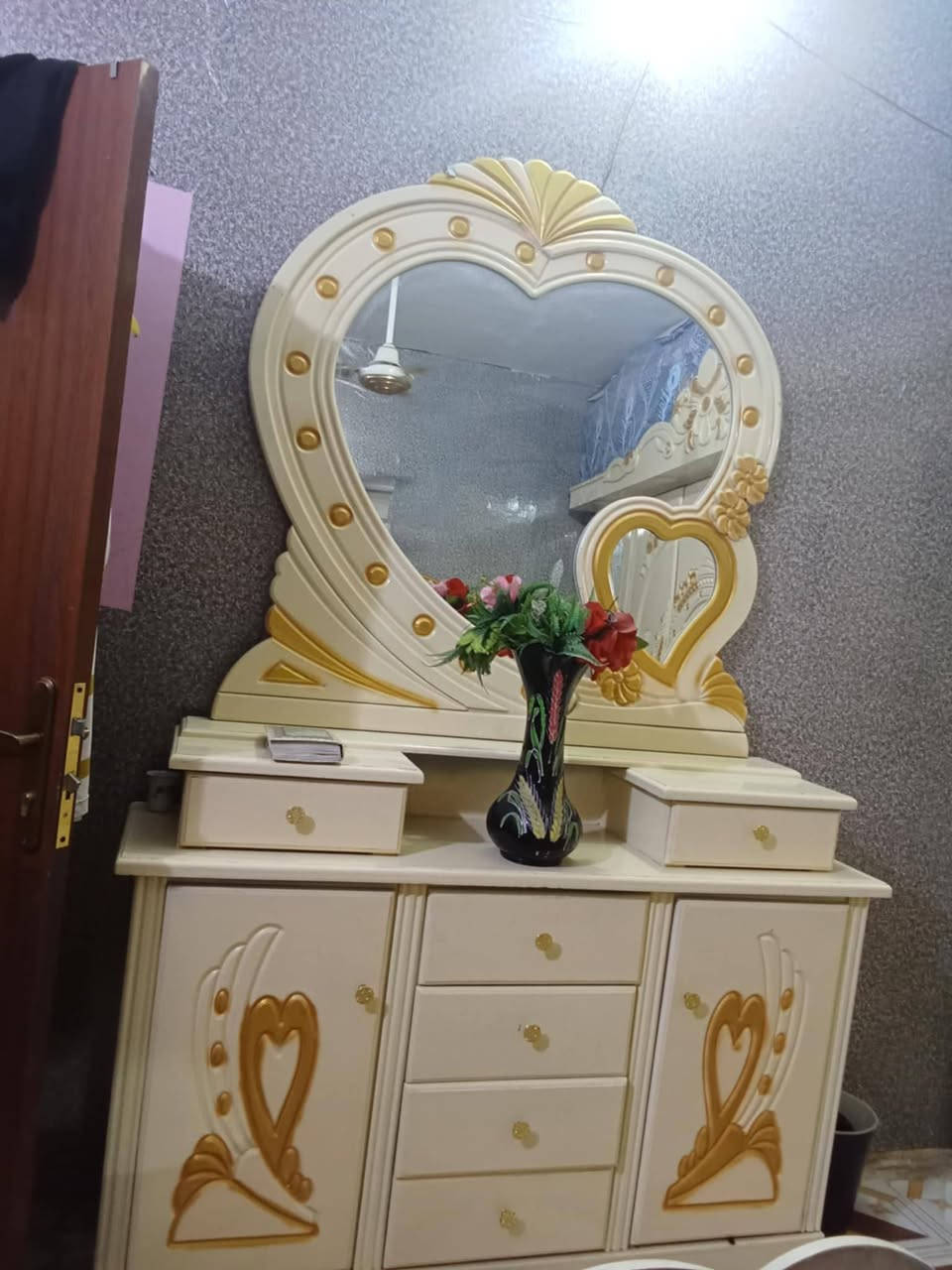 غرفة صاج جديده للبيع ناصريه هذا رقمي للتواصل 0782295835


**إذا كنت صاحب هذا الإعلان وتريد حذفه لأي سبب، رجاءا أرسل رسالة إلى الدعم الفني**