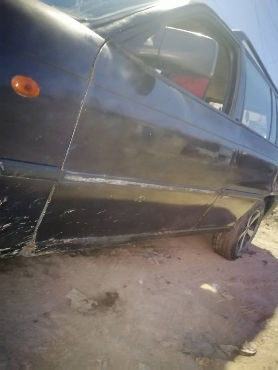 سلام عليكم
البيع سياره استره ستيشن محرك وكير شرط كاربون بيها تايرات جديد طخم جديد سياره حلوه نصيفها سياره بيه سقف واكع عليه بلوكيه وسعر 36بيه مجال شرط رقم *********** بيه وتساب
