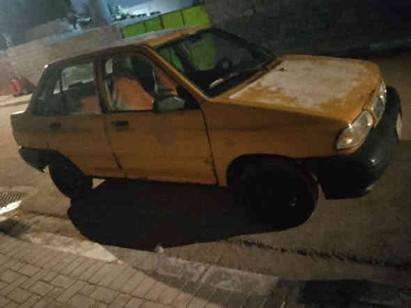 السلام عليكم   سايبه موديل 11 رقم بصره أ سنويه منتهيه مكينه بيهه صوت..كير جاهز  كهربائيات كلهه شغاله حداده نص ونص..ابيع بدون راعي..... السعر 10 بصره الزبير///***********
