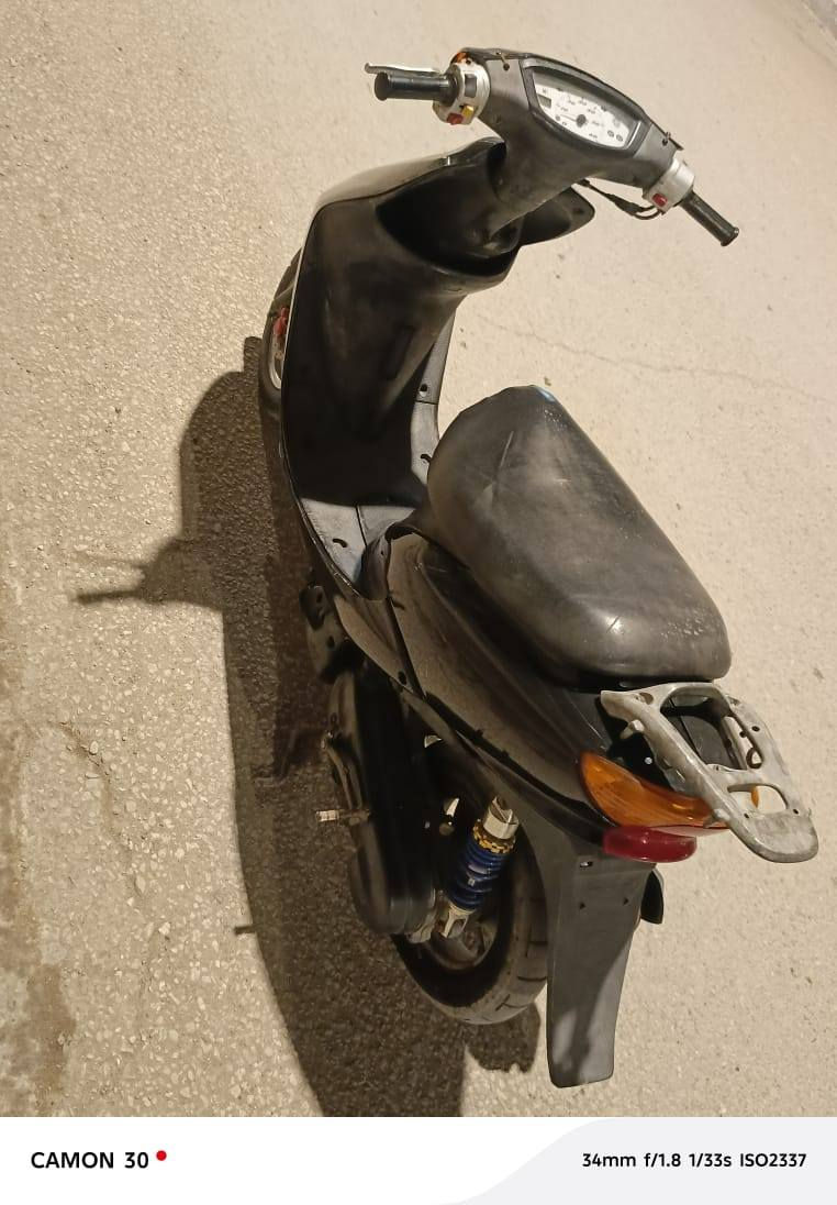 السلام عليكم دراجة عصفوية للبيع
الدراجة خير من الله مامفتوحة ابد لاصوت اكسن ولا مكينة  
دراجة صافيةكله شغالة  نقصه فقط باتري الشراي يتصل ***********
