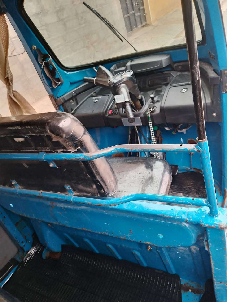 السلام عليكم تي في س 21 شهر 3 رقم بغداد نكليزي داخله هزة جديدة  تحويل ثاني يوم السعر 5500 وبيها مجال حك الجيه ‏‪***********‬‏
