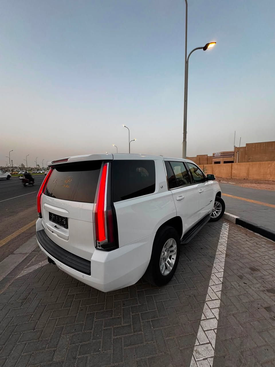 تاهو مديل 2016سونار بل صور السياره كفاله من التبديل بيها كلير بل سونار فقط كير مكينه حداديه كفاله بسمي السياره تحويل مواصفات LT السعر 250$وبيها مجال *********** بوليسي 5300
