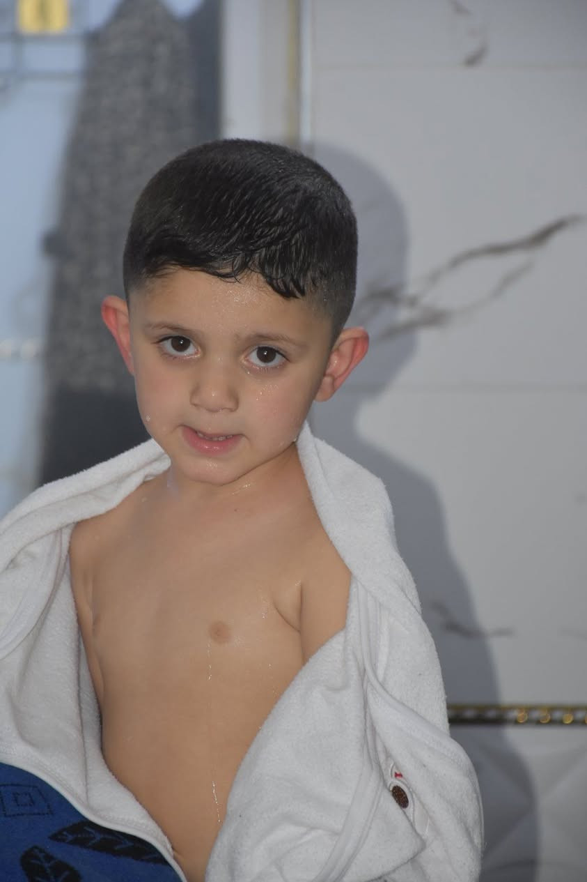 كامره نيكون 7100 للبيع استخدام شخصي النظافة كدام العين 
ملحقاتها
بدي
عدسه 55.18 
جنطة
شاحنه
بطاريه
حزام كتف
السعر 475 الف وبيها مجال بسيط

ومتوفر شركات نقل


**إذا كنت صاحب هذا الإعلان وتريد حذفه لأي سبب، رجاءا أرسل رسالة إلى الدعم الفني**