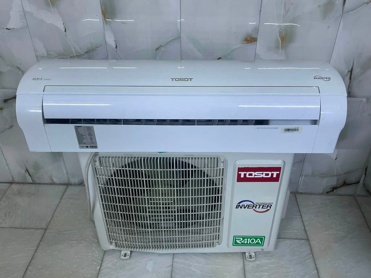 سبّلت شركه TOSOT انفيرتر طن واحد مستخدم السعر 450 لاستفسار واتساب ***********

