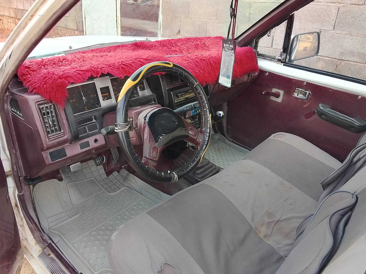 بيكم نيسان للبيع موديل 89 رقم انبار السعر 32 بيها مجال ترهم مراوس حسب القناعه  ***********
