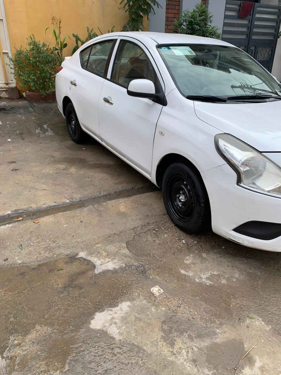 سلام عليكم للبيع نيسان سني  هندي موديل ٢٠٢٠ بغداد رقم الانكليزي بسمي ماشية ١٢٥ بيها باب مبدل ومكانين بارد فقط السعر ١١٠ وبيها مجال بغداد حي القاهرة ***********
