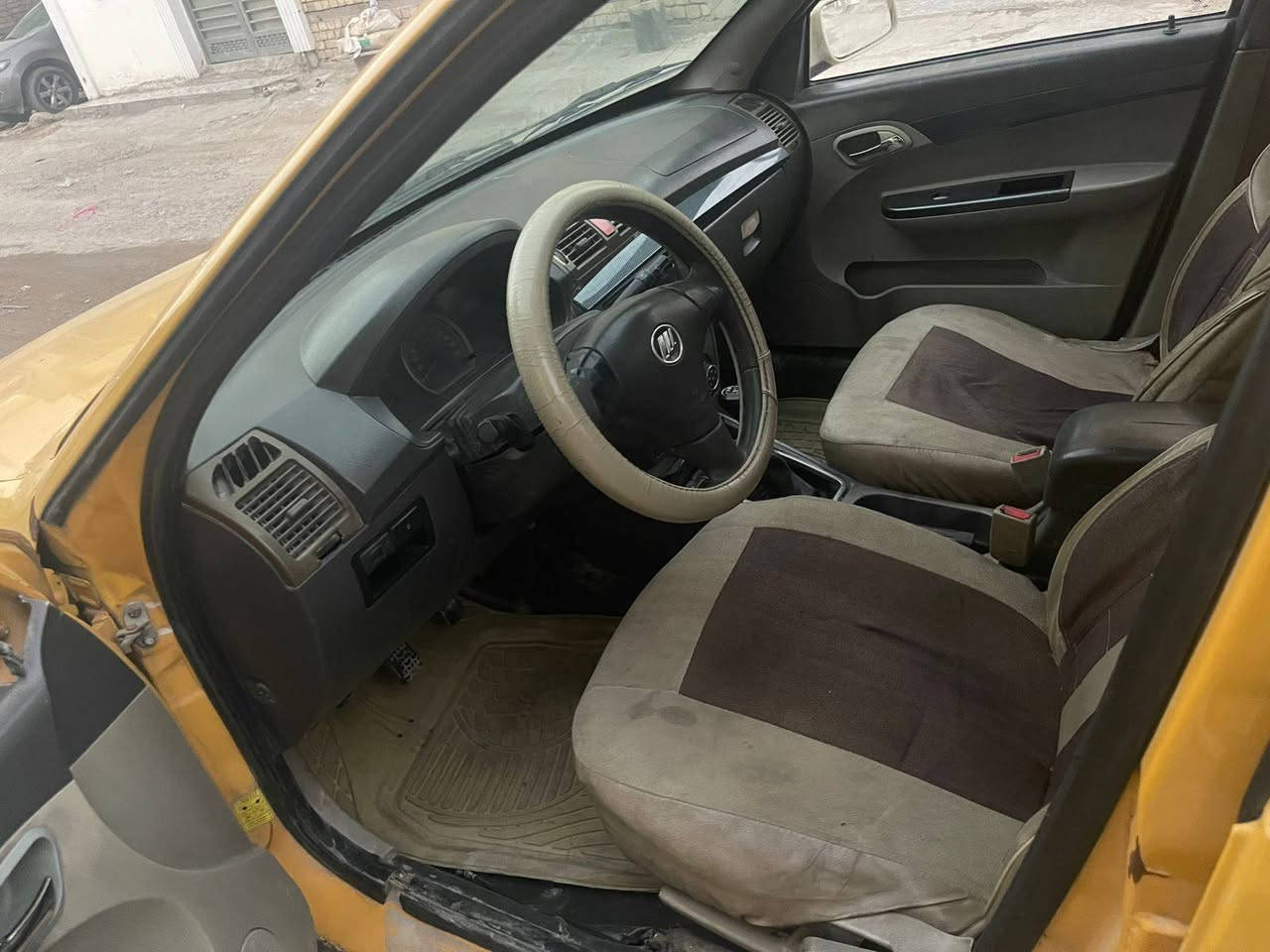 السلام عليكم ليفان موديل 11رقم بغداد باسمي السعر المطلوب 25$العنوان الدورة *********** محمد الدليمي
