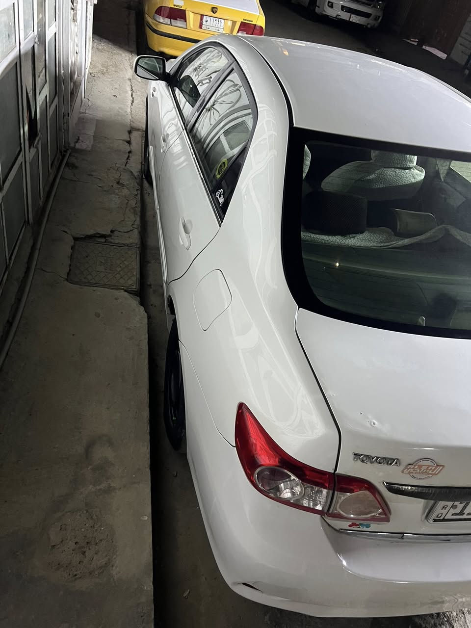 سلام عليكم 
كورلا 2011 خليجي مال شركه عامه 
بيه جملغ مامي صبغ بيه شبيرين بل باب قبق جنطه نصه صبغ
سياره جاهزه صدر مامي خلفي جديد 
تخم تاير جديد 
باتري جديد 
سياره بسمي رقم بغداد الجديد 
سعر 117 بيه مجال 
***********
مكاني بغداد البنوك
