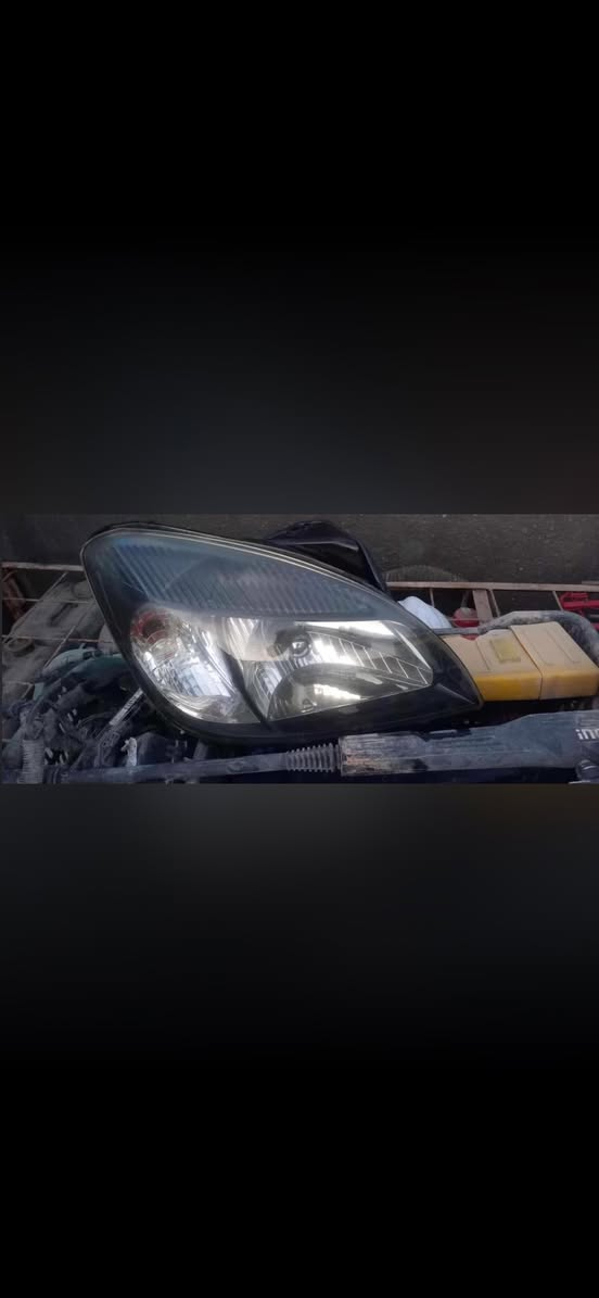 سلام عليكم غراض كيا ريو وكسنت الشكل القديم مكاني كربلاء الرقم***********
