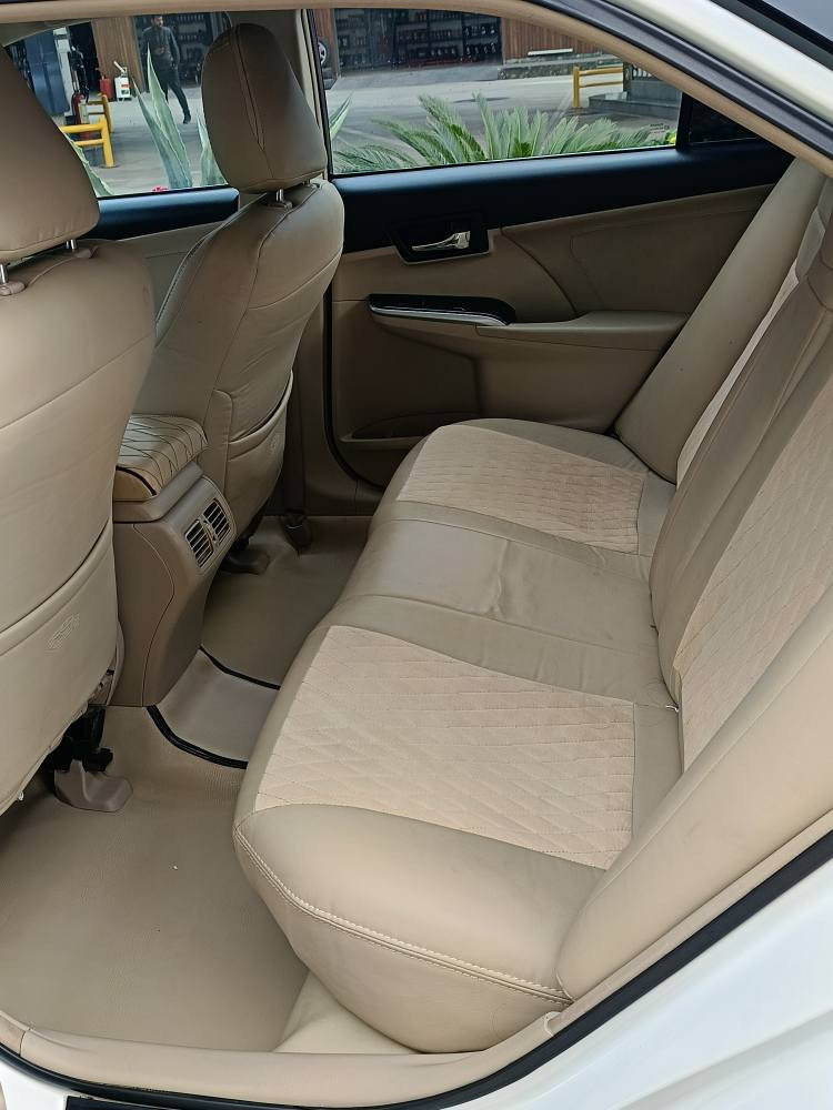 کامری مۆدێل 2017 خلیجی
فول فولە 
مواسەفات ( +SE ) 
کوشن جلد ساردو گەرم 
دەبڵ ساڵۆنسا
نامە مەنێرە تکایە بەس تەلەفۆن چونکە سەیارەی من نیە 
*********** السليمانية, العراق
