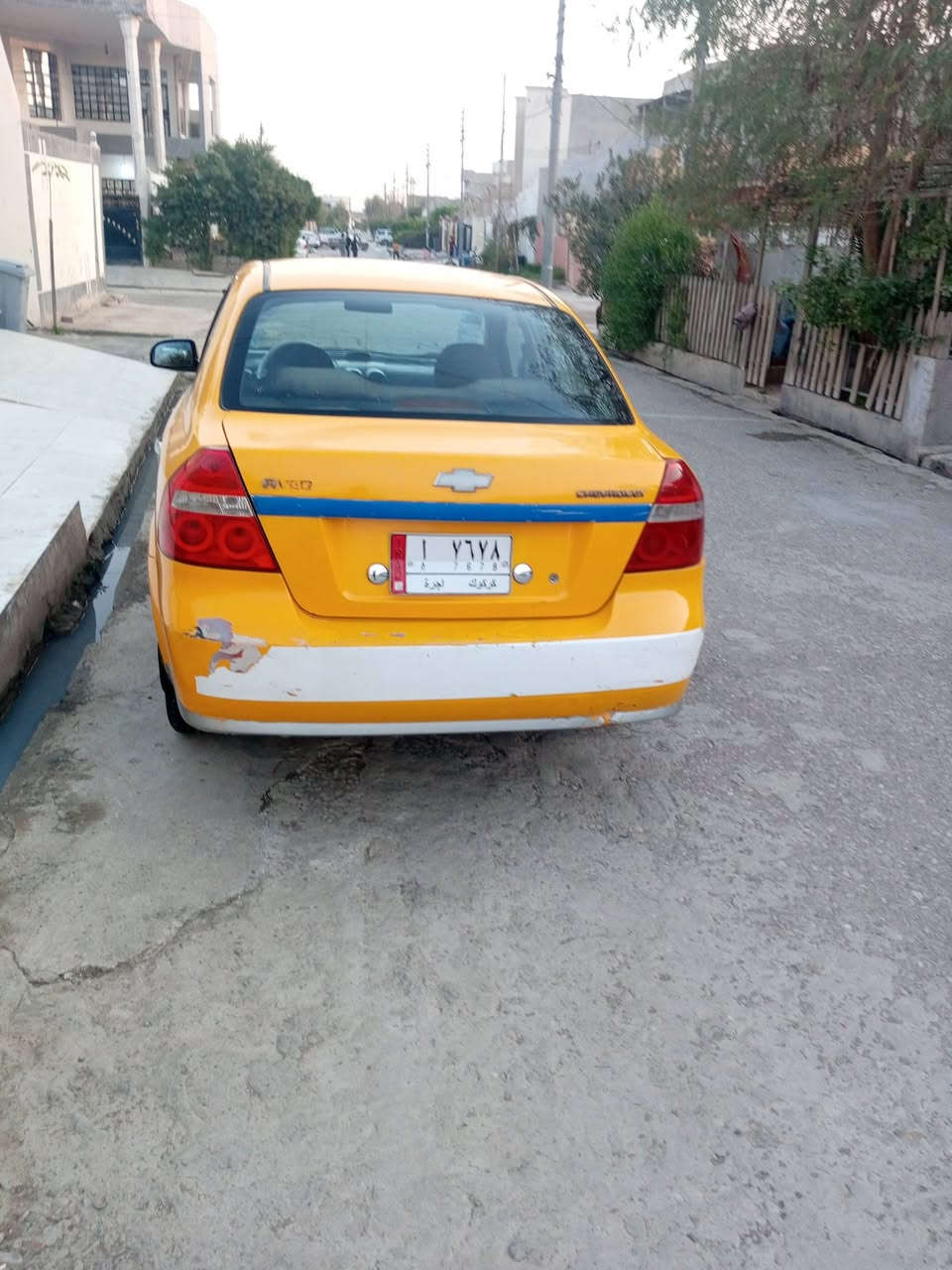 افيو موديل 2007مشروع وطني  بي قطعتين بدون دواخل  كوبون بنزين نقا به صفر سنه ويه جديد سعر45مجال ***********
