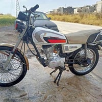 دراجه للبيع مكينه شرط ما مفتوحه 2020 السعر 380 بي مجال قليل رقمي 07510...