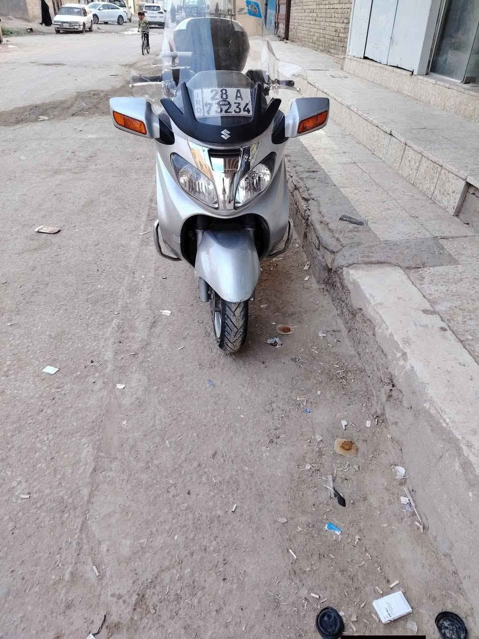 للبيع هاذا رقمي  ***********
