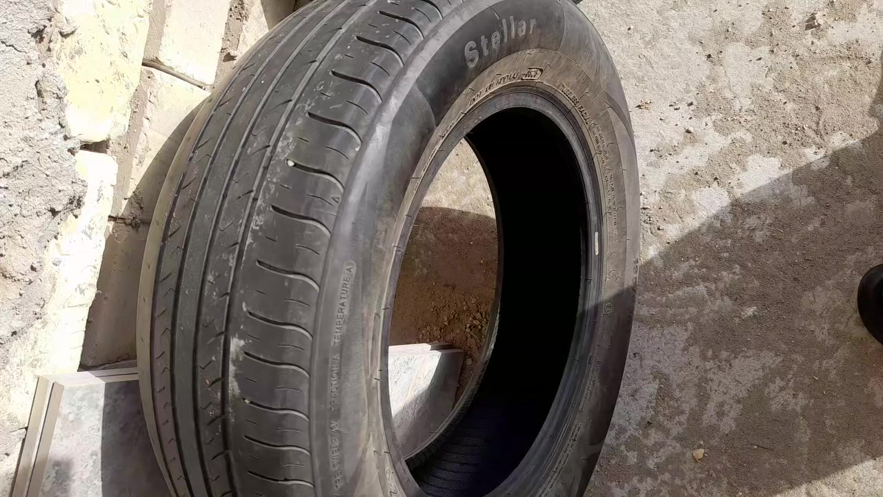 السلام عليكم ورحمة الله
ماصدات البيع وبك لايت 
وزوج تايرات نضاف والله 
رقم *********** تصل خاص ماكو والله
