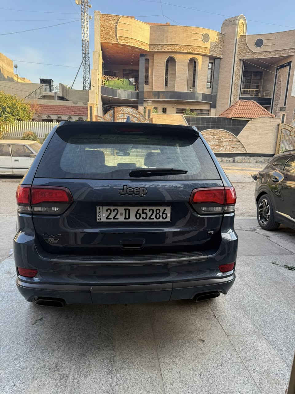 السلام عليكم جيب. S. خليجيه وكاله. هارلم. مديل 2020 سياره. كفاله. عامه بيه. بس ٣ مكانات. بارد. وباسمي. تريد تحويل. وكاله. بنفس ليوم. سياره فول مواصفات. رادار جانبي وخلفي. داخل احمر. بنراما. طكتين. حاسات. امي خلفي. مرايات. شفط. وترحيب. اكيد. فور. ويل. مع ٤ انضمه. ومودات. قياده. شفتات. ستيرن. تدفأ كشنات. وستيرن. كامره. دواره. مع ٥ بصمات. شاشه. جبيره. كاربلي. سماعات هامن كاردم. دمام. بصندوك. بيه. صوت. يشك مكينه v6 3600  كفاله.  صندوك كهرباء  تشغيل عن بعد وباقي مواصفات الاS المعروفه كلوب واحد ما مشتغل بدشبو . وكلشي سياره. كامله مكمله. من. صدر تايرات. ادامه. للمكينه. ربع دينار. متصرف عليه  يلعمر. مكان. سياره. بغداد وبشارع. فلسطين وسعره. جدا. مناسب 290 وبيه مجال حك. جيه. يلعمر. 
***********
