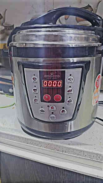 ضغط كهربائي الحجم 6 لتر مامستخدم قليل
نضيف رايده ب65 وبيه مجال مكاني الجبيله ***********
