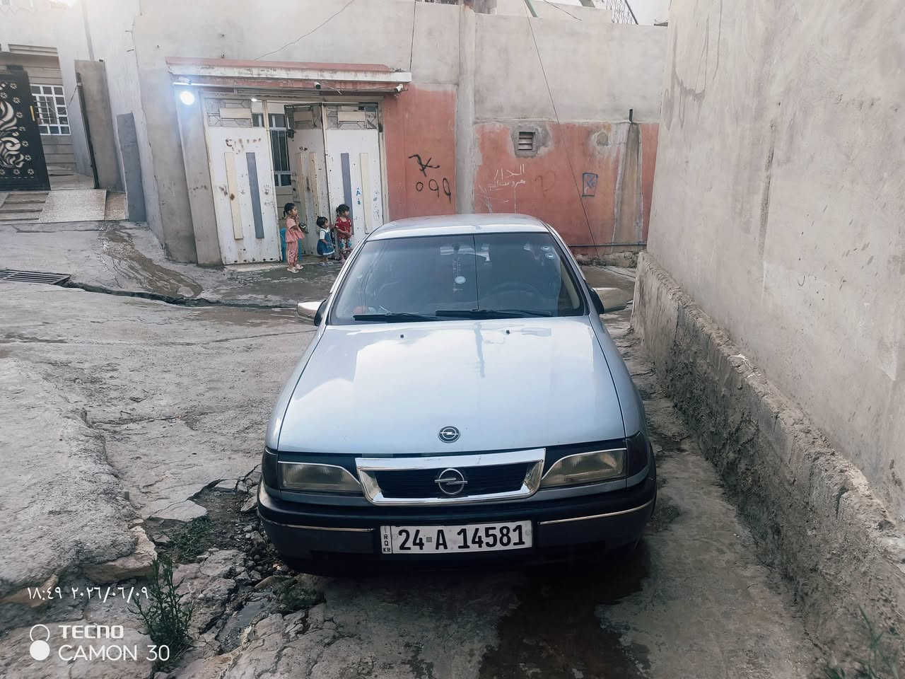 سياره اوبر محرك 16 موديل 91 السياره باسمي قطره طخه ما بيها مصبوغه جماليه العنوان الموصل  الايمن السعر 45 وبيها مجال  ***********
