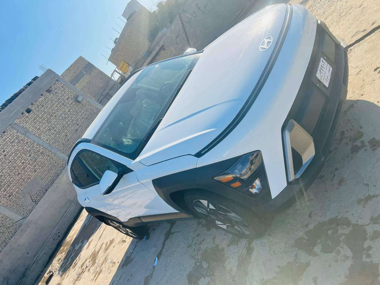 السلام عليكم
كونا موديل 2024
موصفات 
بصمه 
رادارات 
كشنات كهرباء 
لد امامي خلفي
شاشه   متصل
كامره
تحكمات 
ويل كب كروم
مود درايف
وبعد موصفات هواي
ماشيه 17  mi
مكينه ٢٠٠٠دوش
 دخول جديد كتاب شهداء مرقم قادسية 

السعر 175 مع المجال البسيط للشراي 
بيع او مراوس حسب القناعة
مكان ديوانية 

للاستفسار ***********
***********
