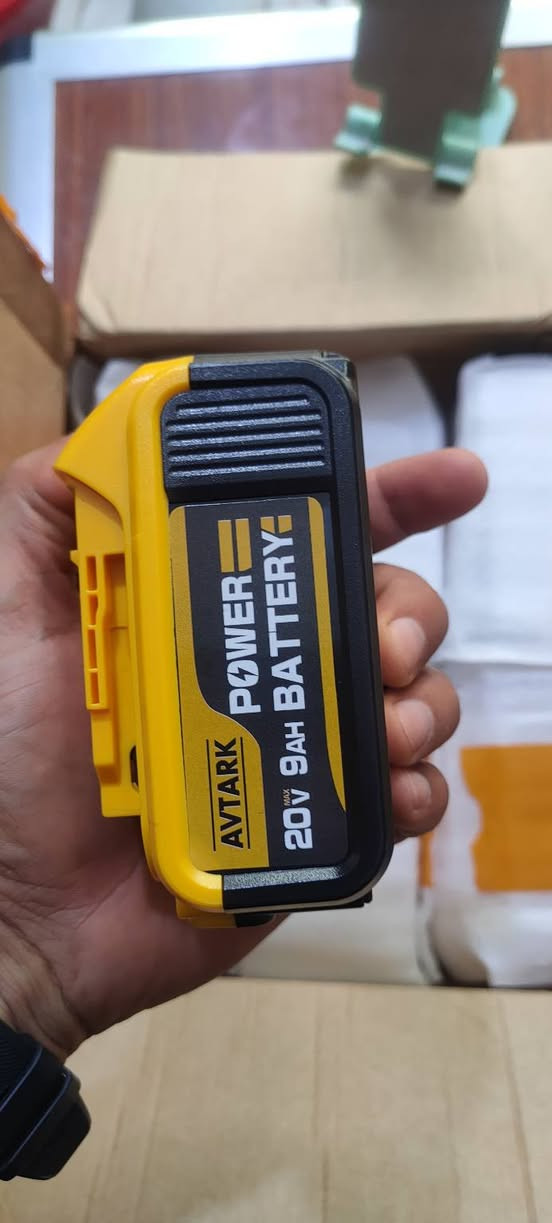 6 بطاريات لوك جدد مقبطات شحن من لشركه  ب 120 مع توصيل


**إذا كنت صاحب هذا الإعلان وتريد حذفه لأي سبب، رجاءا أرسل رسالة إلى الدعم الفني**