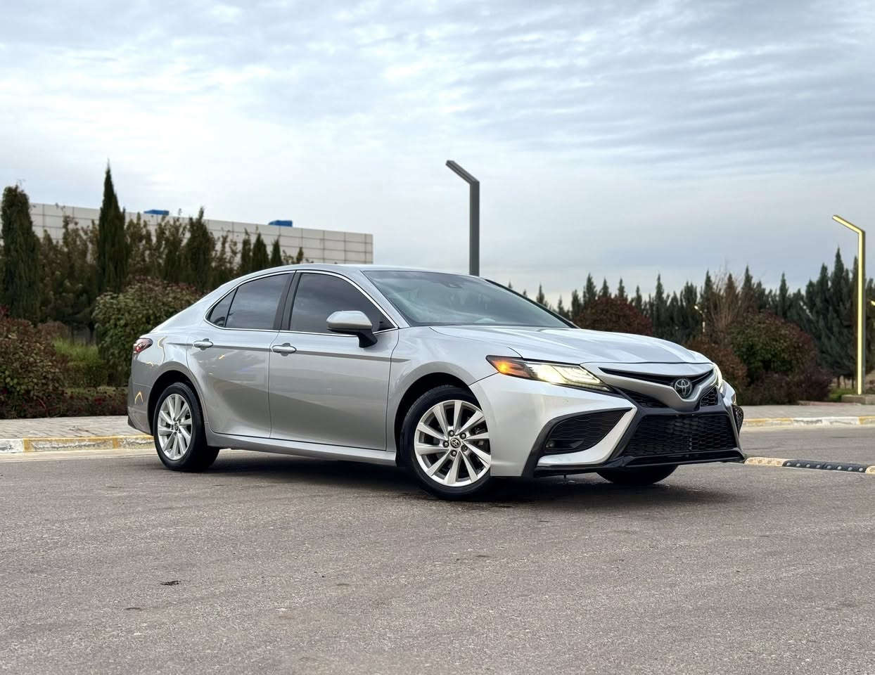 ‎‏﷽

***********

‎ 173$ تلكة هيج النظافة بهيج السعر

‎نظافة السيارة ١٠٠/١٠٠

‎❇️ ❇️
‎سيارة  صفر زيرووو كلـش كلش  جديدة لوك 
‎ونظيفة  وحلوة وكل كل جسمها بشرط✔️

‎مكفولة من كير و محرك و كهربائيات

2023 𝐓𝐎𝐘𝐎𝐓𝐀 CAMRY-.LE

‎تويوتا كامري .) موديل : 2023 

‎الون رصاصي

‎السعر : 173$

‎بدون رقم
‎يترقم فقط شيمالي

‎حجم المحرك : 2.5L ( 4,سلندر )

‎فقط بنزين

‎ صبغ ✅  قطعة

‎المواصفات  :. 

‎داخل رصاصي
‎‏‎شاشة كبير لمس
‎كـــامـــيرا 
‎اوتو هولد : 𝐀𝐔𝐓𝐎 𝐇𝐎𝐋𝐃
‎اوتو ستارات : 𝐀𝐔𝐓𝐎 𝐒𝐓𝐀𝐑𝐃
‎اوتو ستارات : 𝐀𝐔𝐓𝐎 𝐒𝐓𝐎𝐏
‎رادار امامي (تحديد مسار)
‎‏‎رادار جانبي (نقاط عمياء)
‎‏‎رادار خلفي (التحذير من الاصطدام) 
‎نظام : 𝐄𝐂𝐎
‎نظام : 𝐍𝐎𝐑𝐌𝐀𝐋
‎نظام : 𝐒𝐏𝐎𝐑𝐓
‎نظام : 𝐒𝐍𝐎𝐖 𝐎𝐍/𝐎𝐅𝐅
‎نظام : 𝐌𝐔𝐃 & 𝐒𝐀𝐍𝐃
‎نظام : 𝐑𝐎𝐂𝐊 & 𝐃𝐈𝐑𝐓
‎‏‎تحكمات استيرن 
‎‏‎كشنات كهربائي
‎‏‎صندوق شفط 
‎‏‎لايتات ليد وعدسة زينون بلادي
‎‏‎بلوجكترات 𝐋𝐄𝐃 بلادي
‎‏
‎وبعد هواية مواصفات…

‎‏‎تفاصيل اكثر الاتصال علی ارقام التاليه 

☎️***********

‎📍سليمانية
