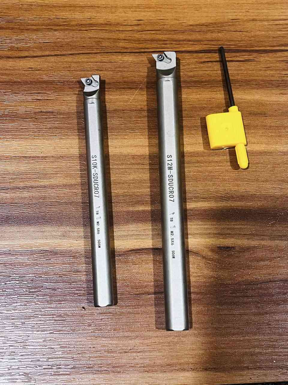 السلام عليكم
برينه او ماسكة المازه للتورنه او خراطه او CNC

حجم ١٢ و ١٠ 

القطعه مع التوصيل ب ٢٥ الف


**إذا كنت صاحب هذا الإعلان وتريد حذفه لأي سبب، رجاءا أرسل رسالة إلى الدعم الفني**