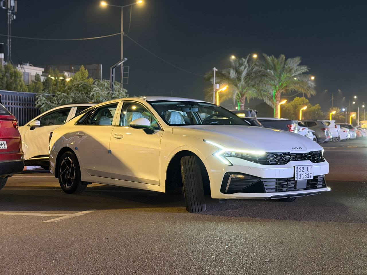 بسم الله الرحمن الرحيم
صلو عل نبي المفقود من سوك

اخوتي الطيبين كيا كي فايف k5 موديل 2025 وكالة نيم ام 12 تبديلة دهن مجانية فول الفول 1/1 قمارة حديد 

سيارة ماشية 28 الف حقيقي بعدهي داخل الضمان 

 صياناتها كلها بالشركة تخم تاير جديد صدر شركة سيارة كفالة من الصبغ والضربة والتبديل مكينة لوك كله محسن افولها حجم 2500 تبريد امانة الله ثلج الغرفة مالتها جديدة ومعتني بيها سيارة من الاخير. متعبك تشغل سويج وتطلع وين ميعجبك 

مواصفاتها 
حساس امامي خلفي  ..لايتات زنون ..مري شفط ..اشارة بالمري..نقط عمياء..حساس جنطة تحرك رجلك جوة الجنطة تنفتح..كرسي كهرباء..جنطة كهرباء..سايد بريك دكمة..مانع انزلاق..اوتو دم يعني المري تتضلل تلقائيا من الي وراك يشغل عالي..كاميرا خلفية بلادية...منافذ شحن سريع بالكراسي الخلفية تايب سي  ..شاشة جبيرة بلادية وليس عمل ..مودات قيادة اقتصادي وعادي ورياضي ..تحكمات جهتين بالمقود ..تبريد قطعتين..شاشة اعطال.. جام اوتو.. مثبت سرعة... تشغيل عن بعد..ويل جبير..تبريد شاشة…السيارة كلها بيانو بلاك

سنوية وهزة وارقام جدد كلهن‎

مغلفة ppf دعاميات ومري وجاملغات السيارة جديدة جدا 

اعتذر جدا عل الاطالة 

مكان السيارة السيدية

غير متواجد على الفيسبوك للاستفسار يرجى التواصل عل الواتساب او الاتصال على الرقم :-***********
السعر 23,300 دولار تجي تشوف السيارة وماقصر وياك اني بخدمتك التجي بي ترجع بي... بيع او مراوس
