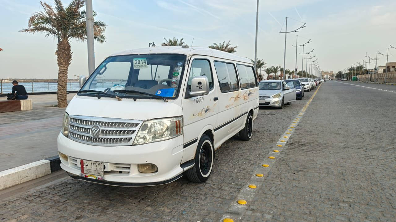 سلام عليكم فتون مديل 2014 موصليه سياره شوف العين 
السياره بيه تنقيص سنويه عضم عاج ما عليه اشارت حجز مكاني خور الزبير السعر ٣٣  وبيه مجال الستفسار 
***********
