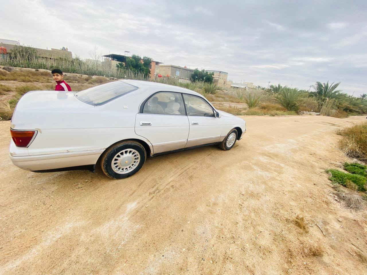 السلام عليكم
بطه فصل للبيع 
سياره كفاله  
تخم تاير 
حداديه زينه 
كهربائيات كلها شغاله
رقم جديد
تحويل ثاني يوم
كير تمام مكينه بيها بكن
السعر 55 وبيها مجال 
الاستفسار *********** ابو الخصيب, البصرة
