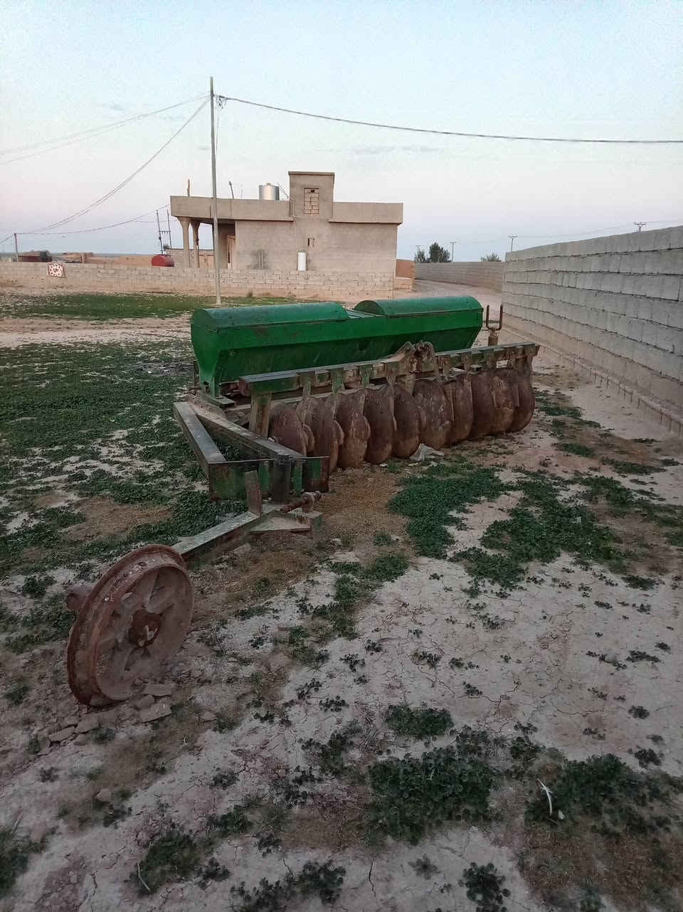 السلام عليكم
دسك 10 للبيع للاستفسار أكثر ***********
