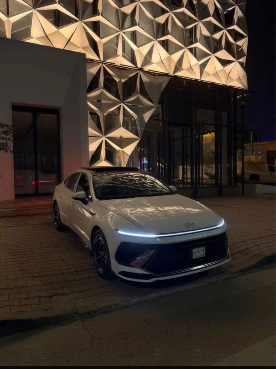 السلام عليكم عندي سوناتا 2024 طلعته زيرو فول موصفات 1/1 اعلى فئه اريد ابيعها سياره حره مرقم بغداد بأسمي مثبت لوحه سياره ام الضمان بعدها ما مبدل دهن تبديل الدهن بشركه مجانا


**إذا كنت صاحب هذا الإعلان وتريد حذفه لأي سبب، رجاءا أرسل رسالة إلى الدعم الفني**