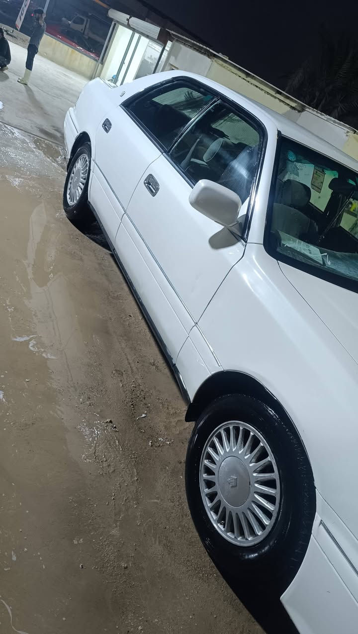 سلام عليكم راس ثور فلات مديل 2000كفالة عامه 
رقم نجف سنويه 28تحويل وكاله فول عده الفتحه كرستال اصل اربع كشنات كهربأ تبريد قطعتين 
جاهزه مكينه وكير وحداد تحويرات نجف فوك وجوه معيوده ايسر بلاد مراوس بي ام (اي ستفسار خاص وانا خادم مكاني بصره ***********هاذ رقم واتساب وتصال واعتذر ع الطاله
