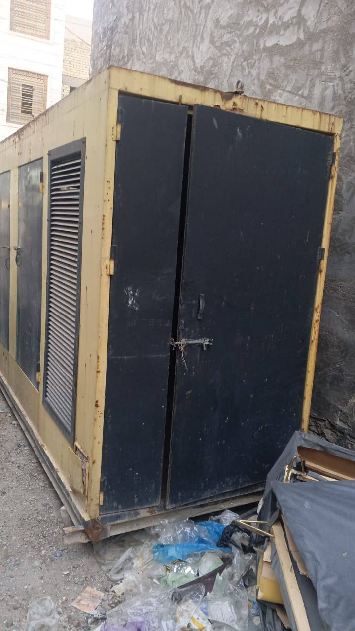 السلام عليكم للبيع كاتم نظيف جدا مكان بغداد دوره
العرض  ١٤٥ سانتيم الرتفاع ٢٤٠ مكان بغداد دوره تواصل) ‏‪‏‪***********‬‏
