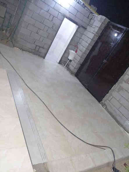 السلام عليكم ورحمة الله وبركاته👋
***********
#دار سكن البيع بناء 2024
# المساحه 200م 
# الواجه 10 ونزال 20
..................... 
# نوع العقار طابو زراعي بإسم عراقي
# وكاله ومكاتبه ونسخه من طابو
................... 
# يتكون من قرفه2 وصاله وصحيات 
# على شارع 10 م
# جميع لخدمات متوفره
# العنوان بصره ابولخصيب منطقت طريزاويه
...................... 
سعر 65 وبيه مجال
الاستفسار📞 ***********
