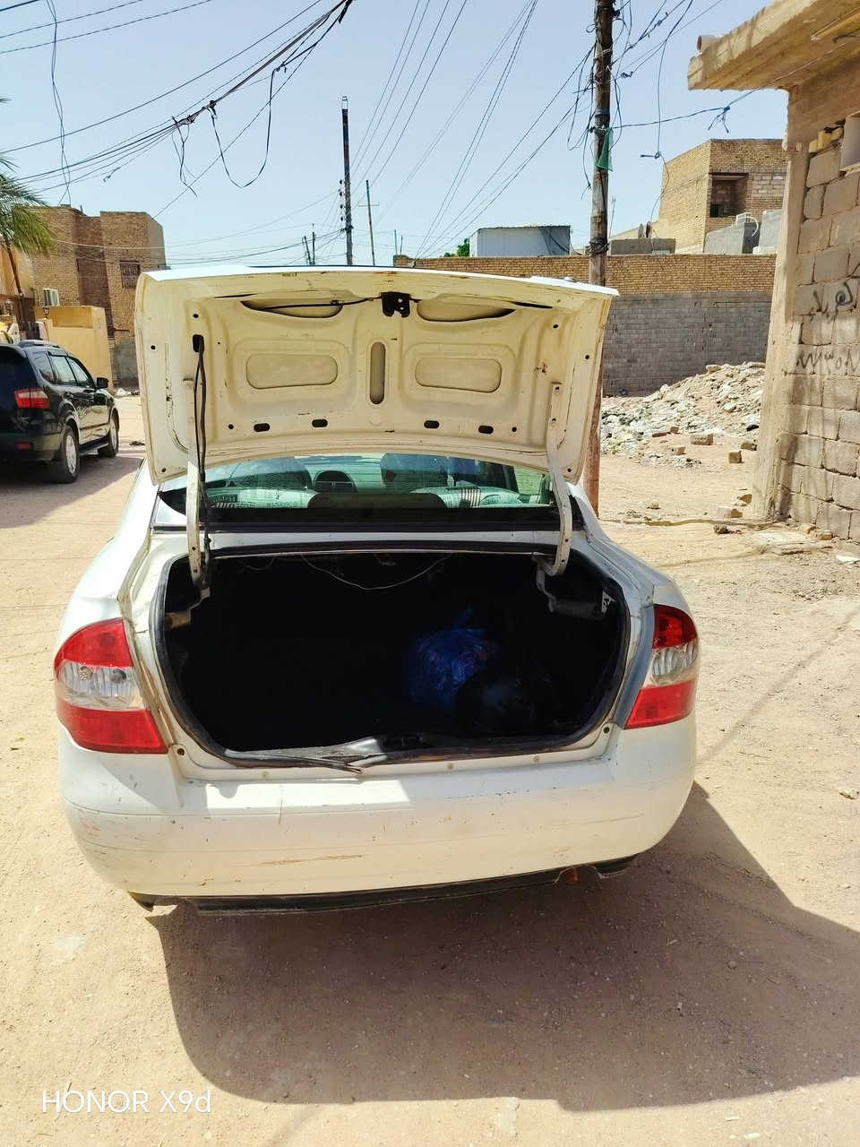 طيبه مديل 2014 رقم واسط مشروع وطني راعيها بكربلاء
مكان السياره كربلاء 
السعر 32 وبيه مجال 
*********** واتساب

