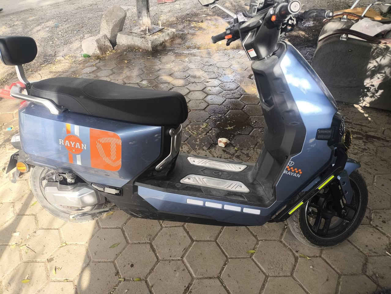 دراجه وحش الكون صارلي 22 يوم ماخذها ***********
