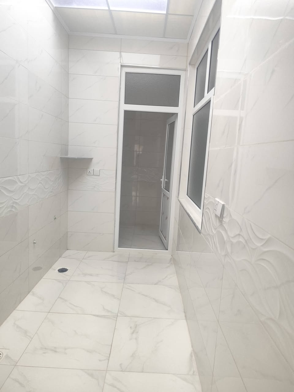 سلام و علیکم 
#خانوی_هەرزان_موناسب_نرخی_تەنها۲۳۰گەڵاومعملە 

#خانووی_هەرزان بۆ فرۆشتن  
ناونیشان 📍 ناحیەی ڕزگاری (سموود)
◼️ گـەرەکـی نــەورۆز 
◼️ نزیک هەمووخزمەت گوزاریەک
◼️ ڕووبـەری 5 بـە 20 = 100 مـەتـرە
◼️ رێگەپیدانە بەشەردی وەکالە
◼️ ڕووی لـە خۆری بەیانیە

🔴 ژوورەکـانـی ئـەم خـانـووە پـێـکـھـاتـووە لـە ⬇️

◼️ ژووری مـیـوان
◼️ مـطـبـغ
◼️ مسـاعـد مـطبـغ
◼️ هـۆڵـێـک
◼️ ژووری نـووسـتـن
◼️ ڕۆشـنـایـی  
◼️ مـشـتـەمـەلـات

 بۆ زانینی نرخ 💵 پەیوەندی بکەن بەم ژمارەیەوە 

***********
***********
