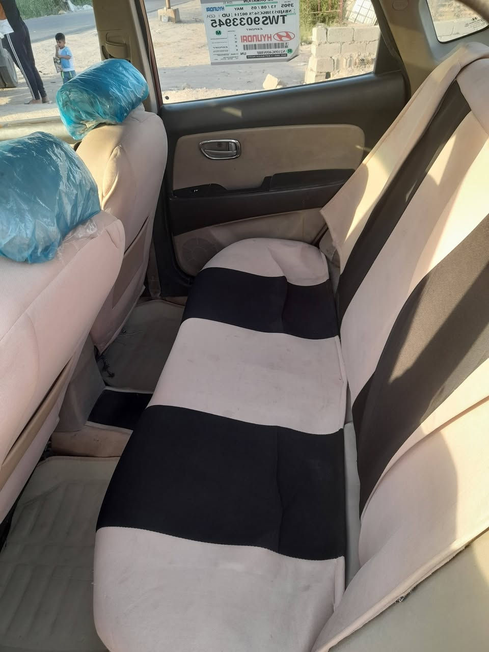 السلام عليكم
النترا ٢٠٠٨ امريكي محرك ٢٠٠٠ قطعتين جاملغ مصلح والبنيد مبدل كير ومحرك جديد دواخل حلوة ونظيفة تخم تايرات جديد فتحة سقف سيارة خير من الله  . السعر ٨٥ بيها مجال قليل
بغداد . المنصور
***********
