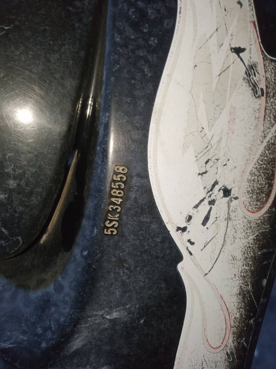 سلام عليكم
شاصي ماكس عدله ممصبوغ 40الف
كفرات بلادي بجم وصفاحيات25
ماشه بلاد15
تانكي بلاد10
مكان بغداد الدوره شارع 60 
***********
