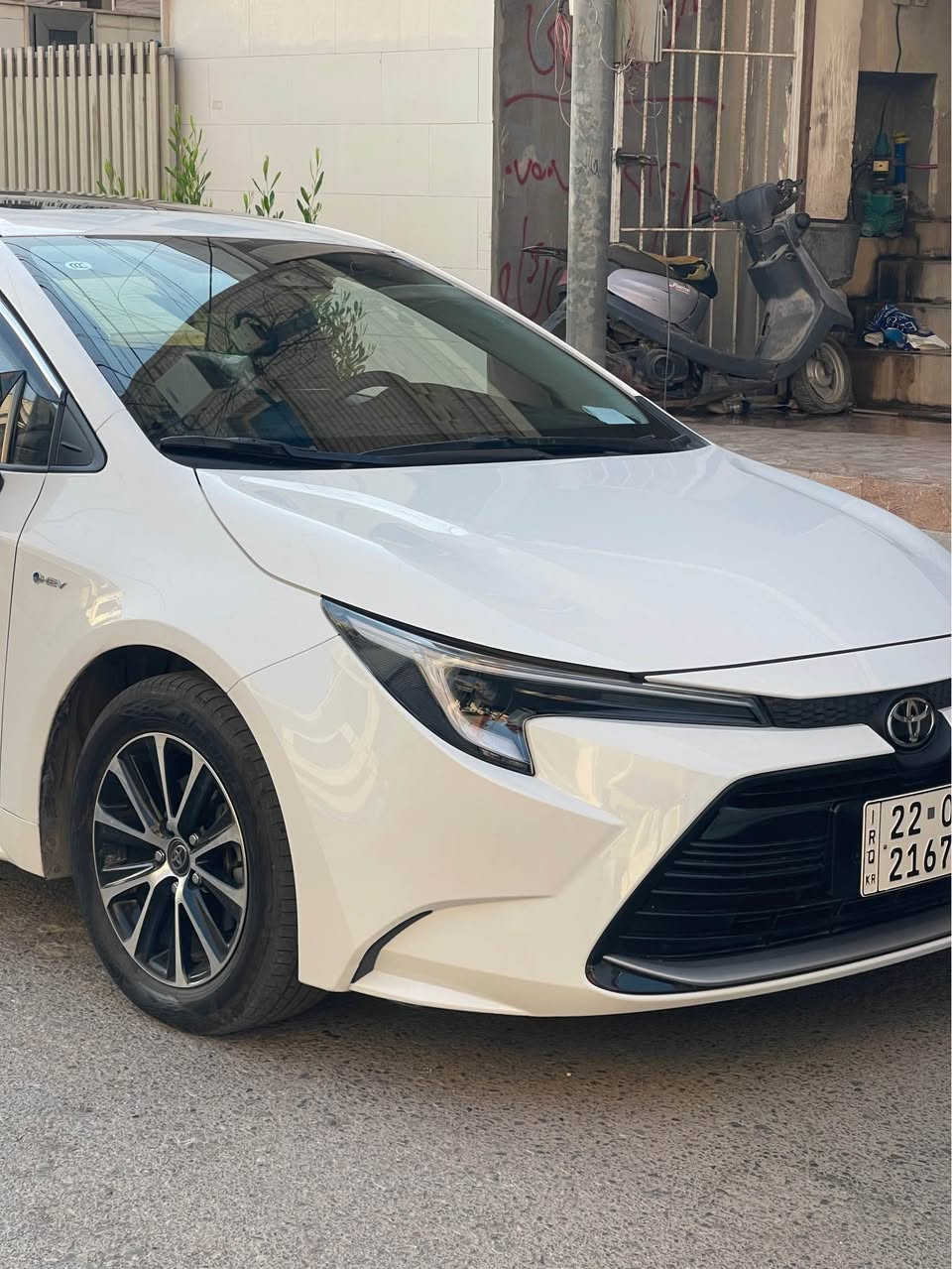 كرولاى شكل امريكى صينى 
موديل ٢٠٢٥
ته نها ١٠٠٠٠كم روشته وه زور پاكه سه ياره كه 
توزى جوان كارى بو كراوه 
نرخى ١٦٠ مه جالى زور كه م 
جوابى مه سج ناده م 
تيل بكه ن له خزمه ت دام 
*********** أربيل, العراق
