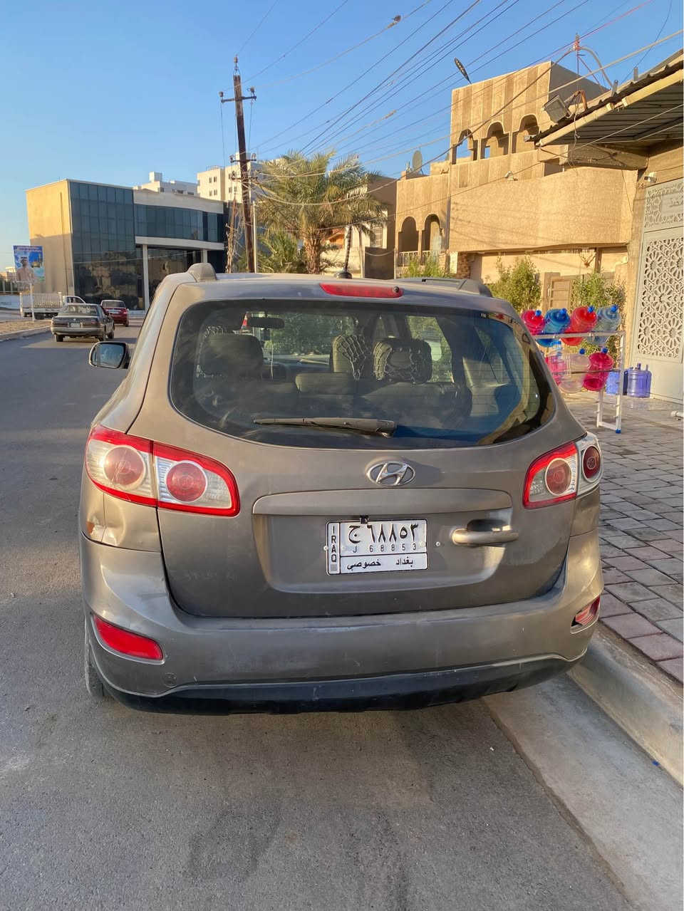 سلام عليكم سنتافيا 2011وارد امريكي 
تبريد قطعتين شغال مكينه كير بحاله جيده نضيفه
سياره صبغ جارد بيه طخطخات مصبوغه حزام جماليه سبب اثار جراد سعره 100وبيه مجال 
*********** بغداد, العراق
