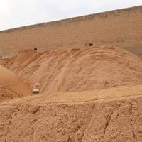 رمل • رمل البصرة • رمل ناعم • رمل خشن • رمل للبيع • توصيل رمل • مواد ب...