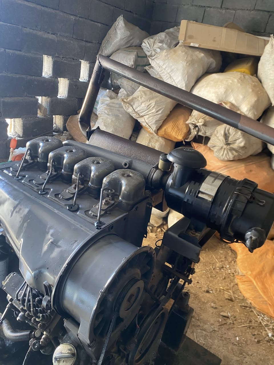 دويز 4 بستم نوزل حلواني الأماني جديد كلة شركة ما مبدل أي شيء بي
تانكي الگاز بالشاصي ياخذ 150لتر 
سعر خاص مراسلة واتساب ***********
