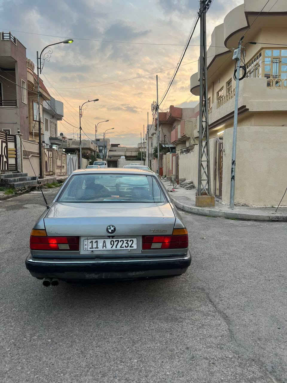 السلام عليكم بي إم موديل 89 سيارة حلوه لا ضربه ولا شي صبغ لجمالي بس حداده نضيفه رقم انكليزي  بغداد  بكانها موصل حي المرور سعر 55 وبيها مجال


**إذا كنت صاحب هذا الإعلان وتريد حذفه لأي سبب، رجاءا أرسل رسالة إلى الدعم الفني**