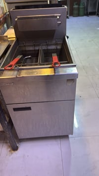 ٠٧٧٣٠٠٤٩٠١٤