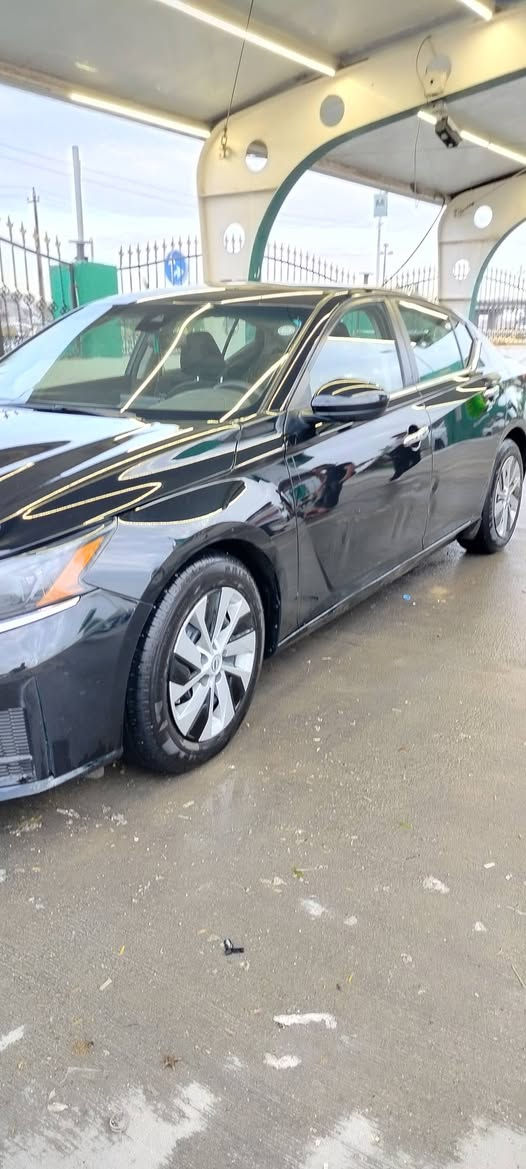 مواصفات S  بصمة تشغيل عن بعد تحكمات ستيرن رادار امامي خلفي جانبي  نقطة عمياء  تخم تاير جديد 
كير محرك مكفول ماشية 41 الف ميل 
ضرر السيارة باب سكن وجاملغ مبدل بلادي نفس اللون 
شواصي مكفوله مرقم جديد هزة فحص جديد سنوية بسمي 
شرط التحويل تفاصيل والسعر مراسلة الواتس اب 
*********** كركوك, العراق
