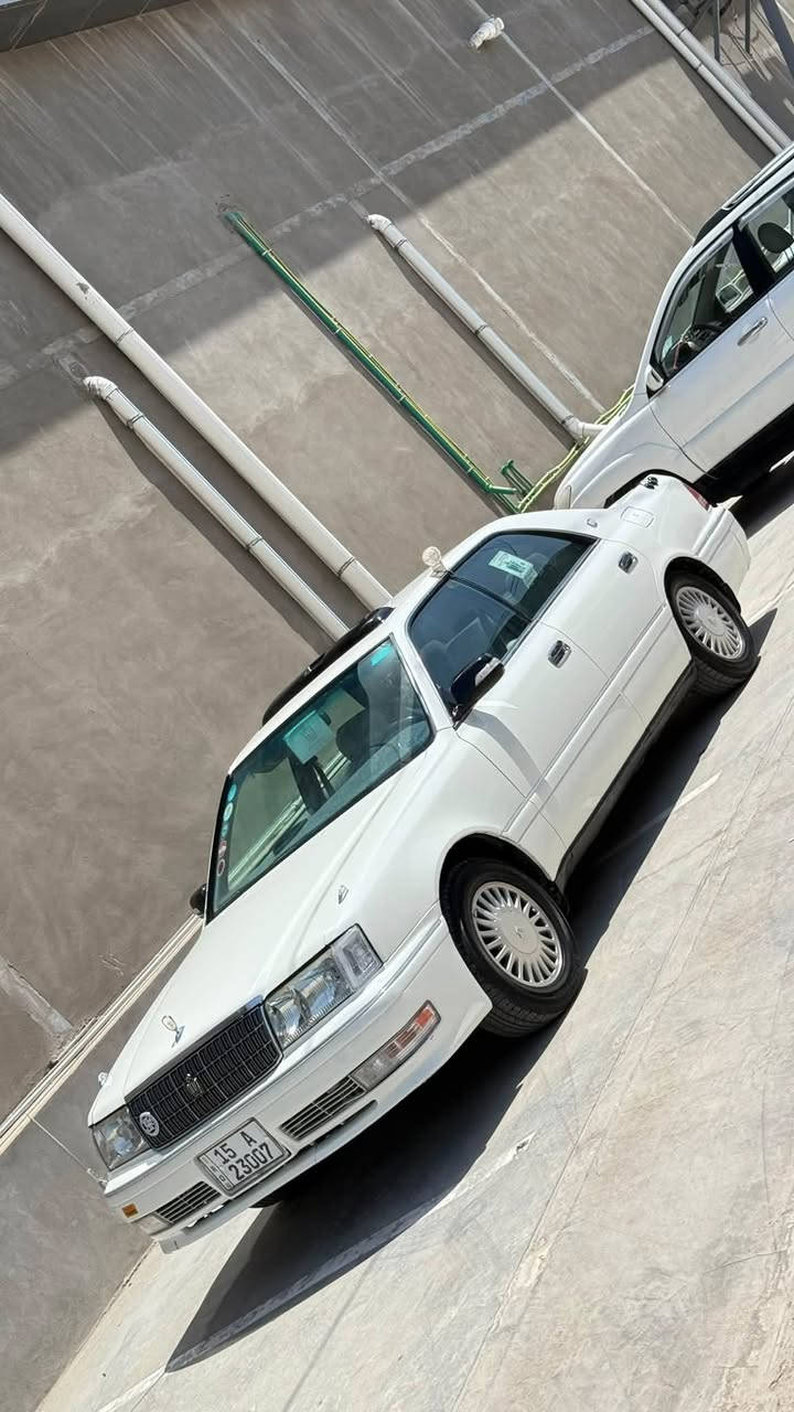 السلام عليكم راس الثور صدفيه عدله لسياره.  منضومه تبريد ستوني مشتغلهه كامله تبريد ثلج. غرفه جديده دشبول نضيف حيل   تخم تاير جديد حداديه حلوه.  مكفوله من لضربه سياره مال جناي ومتعوب عليهه كهربائيات كامله مكمله ترايك للبصره نصبتهه حلوه السعر 110

***********

***********
